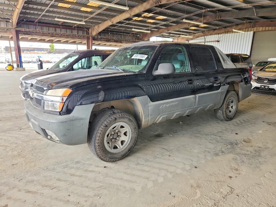 2002 Chevrolet Avalanche VIN 3GNEK13T32G121378 COPART salvage auction — REAR END, CA - DIS/DLR/EXP ONLY CLEAN TITLE, sold $125 on 2026-07-09 (photo 1)