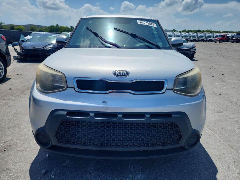 2016 Kia Soul VIN KNDJN2A27G7825570 COPART salvage auction — MINOR DENT/SCRATCHES, FL - CERT OF TITLE SLVG REBUILDABLE, sold $10 on 2026-07-28 (photo 5)