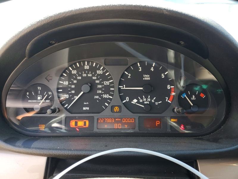 2002 BMW 3 series VIN WBAET37472NG84929 COPART salvage auction — MINOR DENT/SCRATCHES, Ca - Dis/Dlr/Exp Only Clean Title, sold $450 on 2026-07-28 (photo 9)