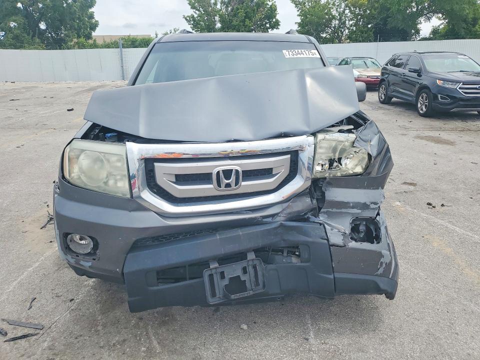 2011 Honda Pilot VIN 5FNYF4H49BB101090 COPART salvage auction — FRONT END, Mo - Certificate Of Title, sold $350 on 2026-07-10 (photo 5)