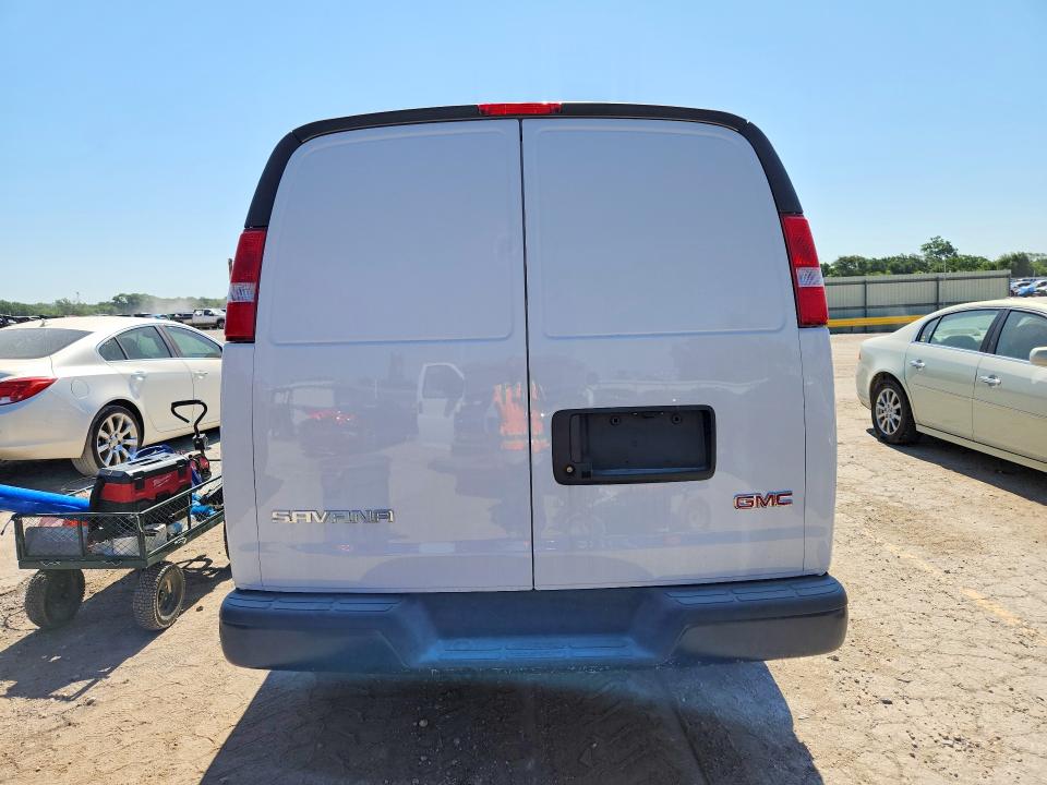 2025 Gmc Savana VIN 1GTW7AFP5S1270354 COPART salvage auction — WATER/FLOOD, Mi - Cert Of Title-Salvage Flood, sold $18,300 on 2026-08-05 (photo 6)