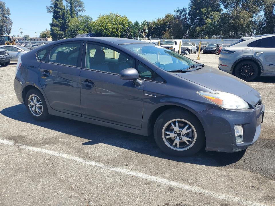 2011 Toyota Prius VIN JTDKN3DUXB1429488 COPART salvage auction — FRONT END, Ca - Dis/Dlr/Exp Only Clean Title, sold $5,300 on 2026-07-10 (photo 4)