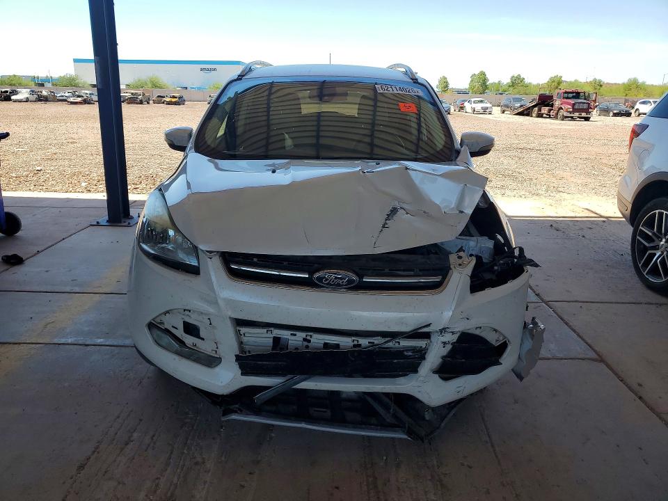 2016 Ford Escape VIN 1FMCU0J92GUA15158 COPART salvage auction — FRONT END, Az - Cert Of Title - Salvage, sold $175 on 2026-07-30 (photo 5)