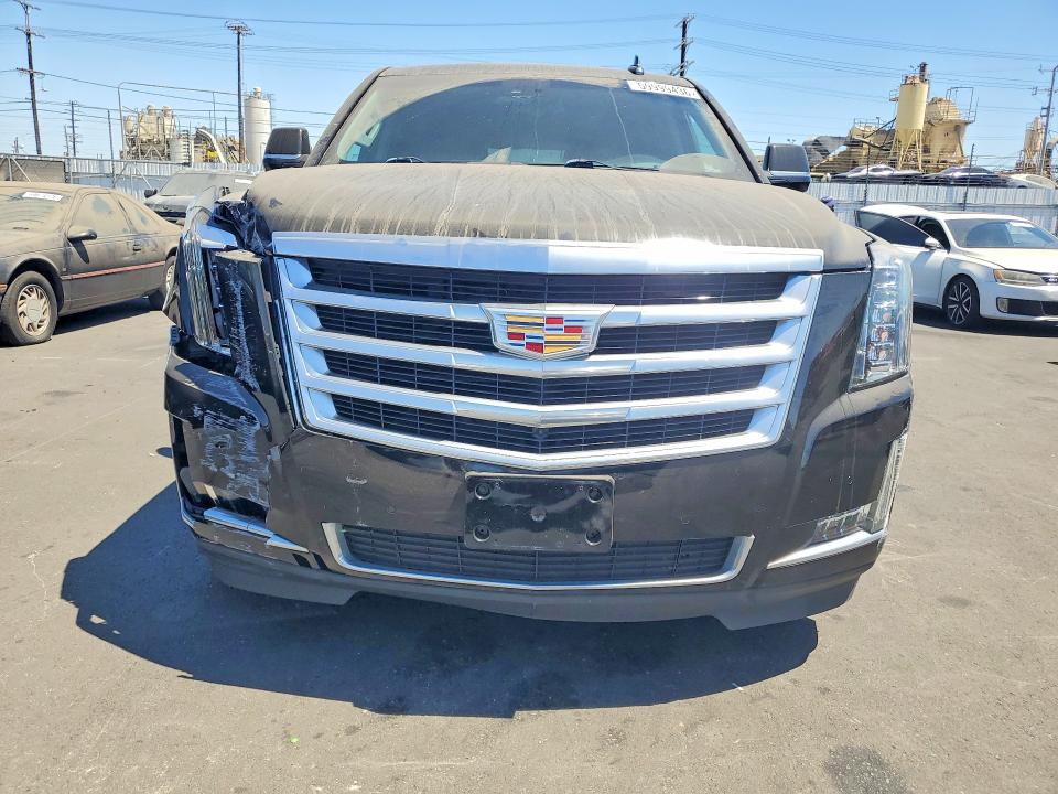 2020 Cadillac Escalade VIN 1GYS4HKJ3LR114456 COPART salvage auction — SIDE, CA - DIS/DLR/EXP ONLY CLEAN TITLE, sold $5,700 on 2026-07-22 (photo 5)