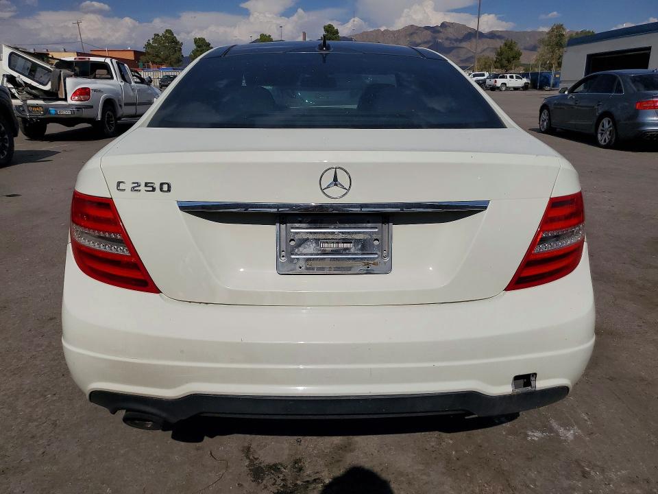 2012 Mercedes-benz C-klasse VIN WDDGJ4HB9CF801106 COPART salvage auction — FRONT END, Tx - Salvage Vehicle Title, sold $775 on 2026-07-31 (photo 6)