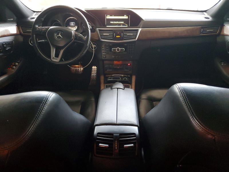 2012 Mercedes-benz E-klasse VIN WDDHF8JB8CA652790 COPART salvage auction — REAR END, Fl - Cert Of Title Slvg Rebuildable, sold $925 on 2026-08-19 (photo 8)