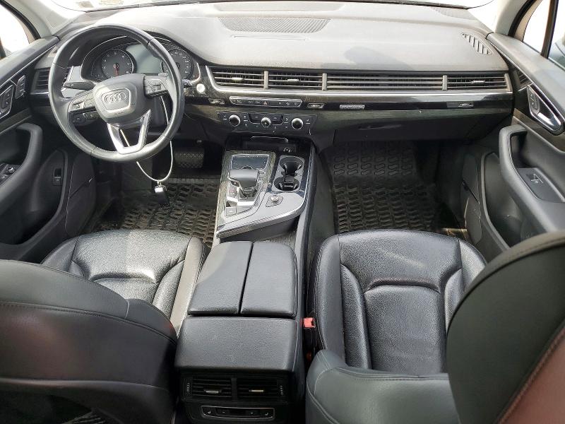 2018 Audi Q7 VIN WA1LAAF78JD051917 COPART salvage auction — NORMAL WEAR, NY - CERTIFICATE OF TITLE, sold $6,900 on 2026-08-05 (photo 8)