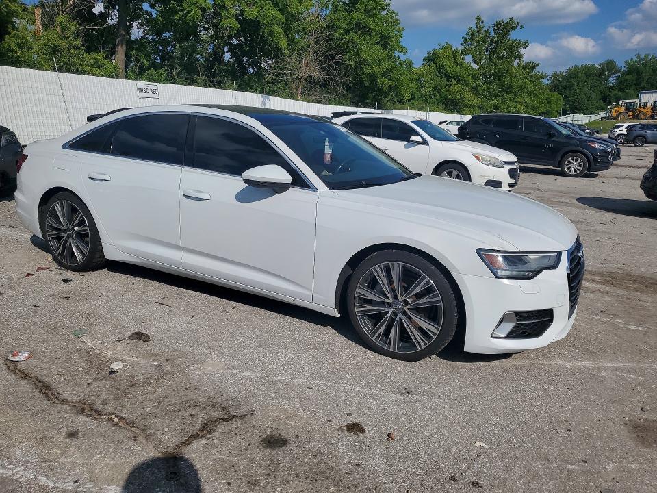 2019 Audi VIN WAUD8AF23KN128776 COPART salvage auction — WATER/FLOOD, MO - SALVAGE CERTIFICATE OF TITLE, sold $6,700 on 2026-07-28 (photo 4)