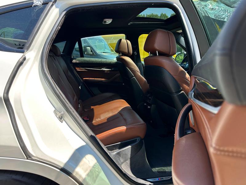 2018 BMW X6 VIN 5UXKU6C59J0W38979 COPART salvage auction — MINOR DENT/SCRATCHES, Va - Certificate Of Title, sold $13,500 on 2026-07-29 (photo 9)
