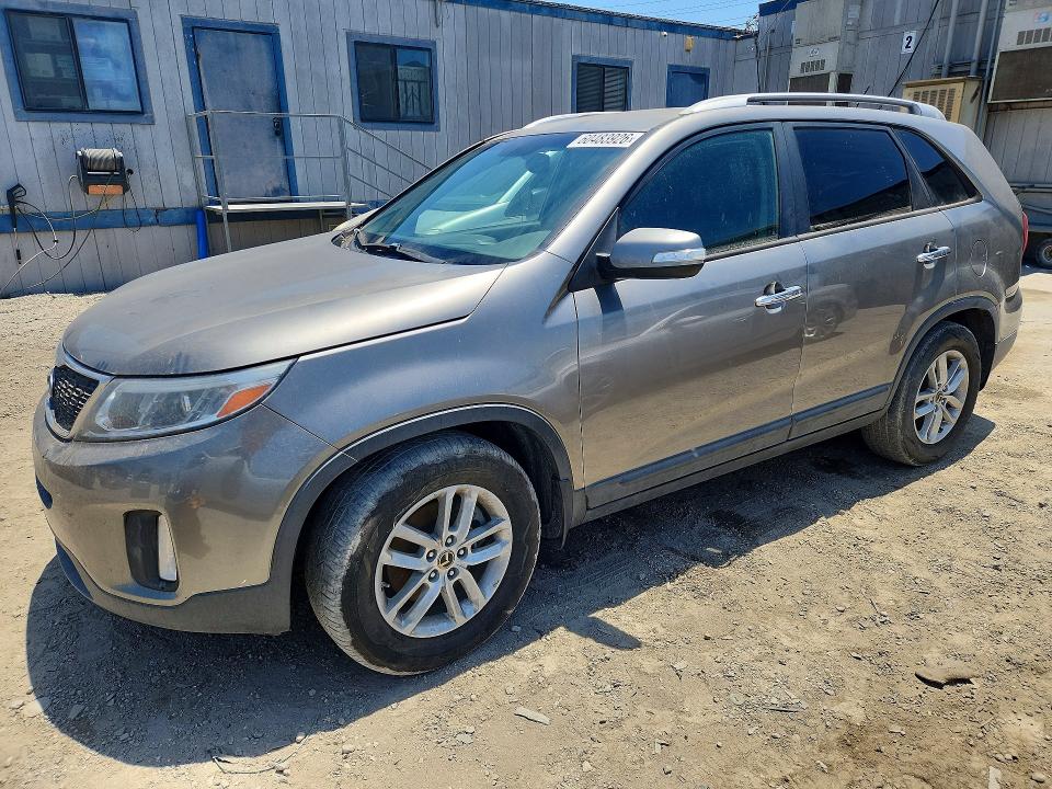 2014 Kia Sorento VIN 5XYKT4A62EG543295 COPART salvage auction — MINOR DENT/SCRATCHES, Salvage Title, sold $775 on 2026-07-20 (photo 1)