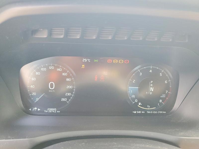 2018 Volvo Xc90 VIN YV4A22PL4J1195863 COPART salvage auction — FRONT END, Ns - Cert Of Registration, sold $5,900 on 2026-08-06 (photo 9)