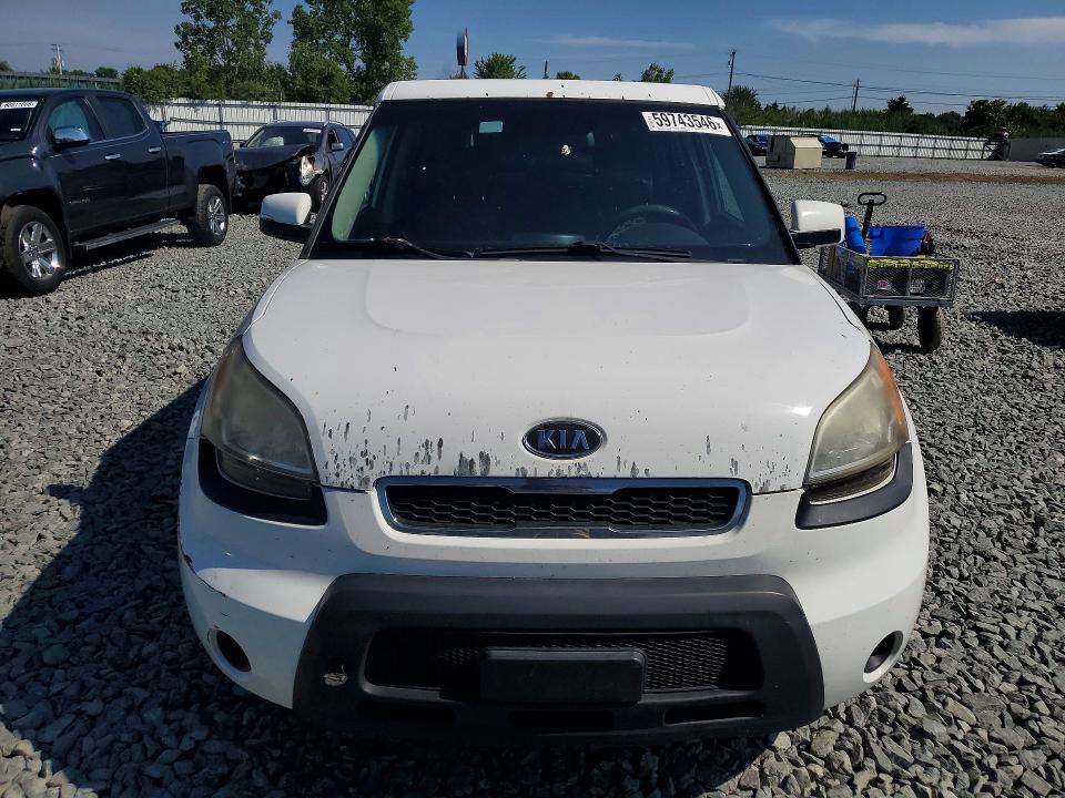 2011 Kia Soul VIN KNDJT2A24B7315126 COPART salvage auction — HAIL, Fl - Cert Of Title Slvg Rebuildable, sold $90 on 2026-07-30 (photo 5)
