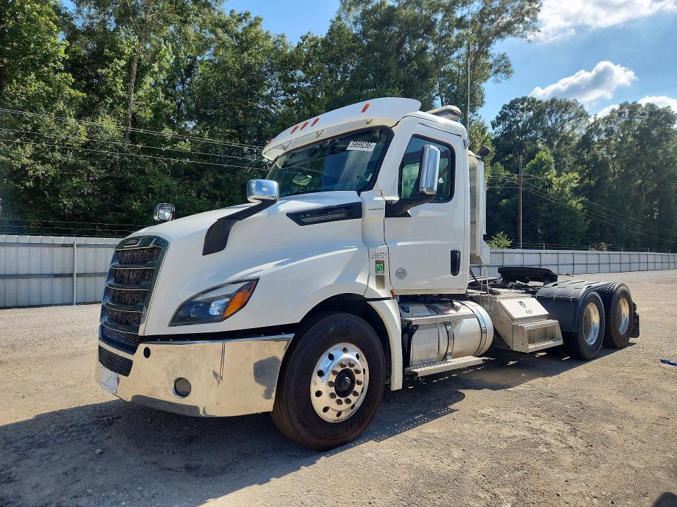 2023 Freightliner Cascadia 126 VIN 3AKJHLFG6PDUD1676 — COPART salvage auction photo