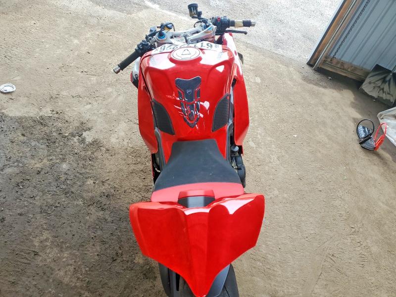 2023 Ducati Panigale VIN ZDMDAGWWXPB002862 COPART salvage auction — FRONT END, ON - PERMIT IRREPAIRABLE, sold $6,600 on 2026-08-13 (photo 6)