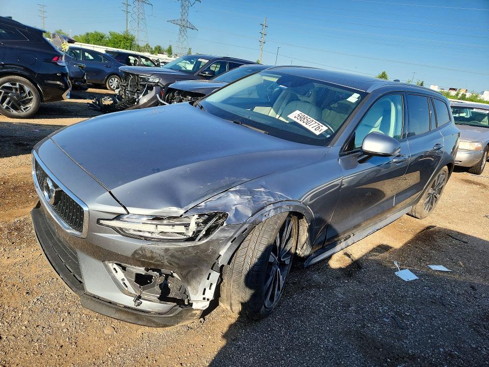 2020 Volvo V60 VIN YV4102WK3L1044949 COPART salvage auction — FRONT END, Il - Salvage Certificate, sold $7,100 on 2026-08-13 (photo 1)