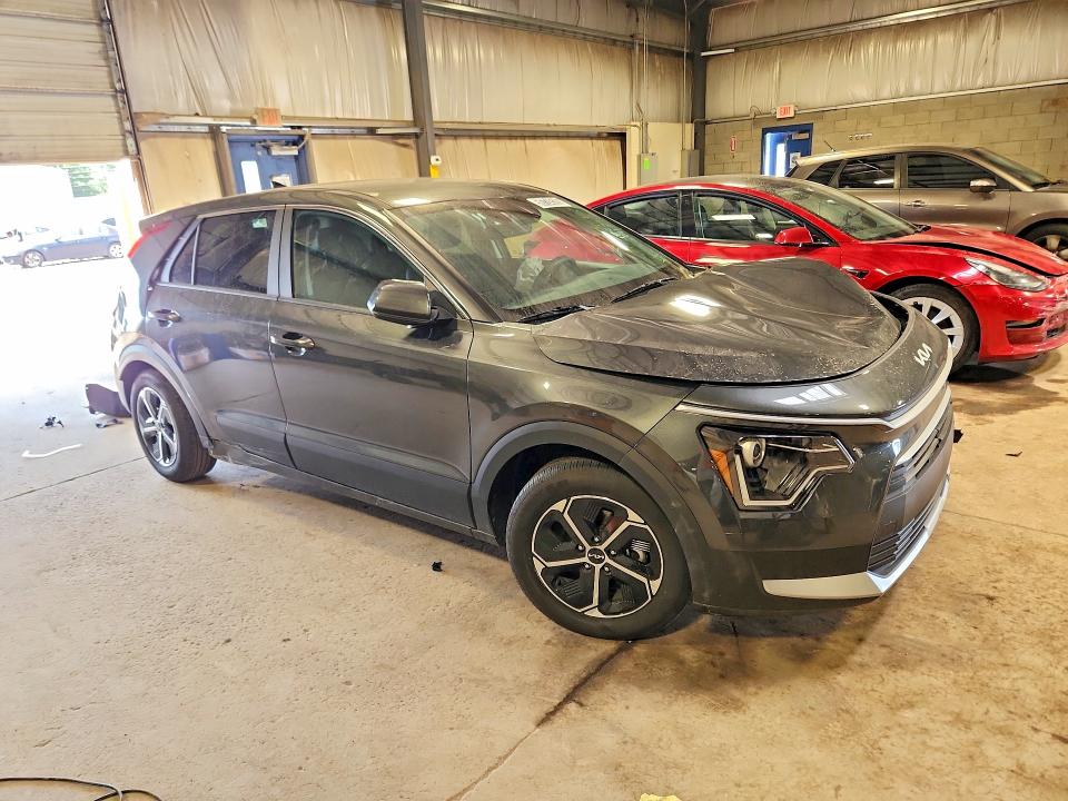 2026 Kia Niro VIN KNDCP3LE2T5322910 COPART salvage auction — FRONT END, PA - CERT OF TITLE, sold $4,100 on 2026-07-22 (photo 4)