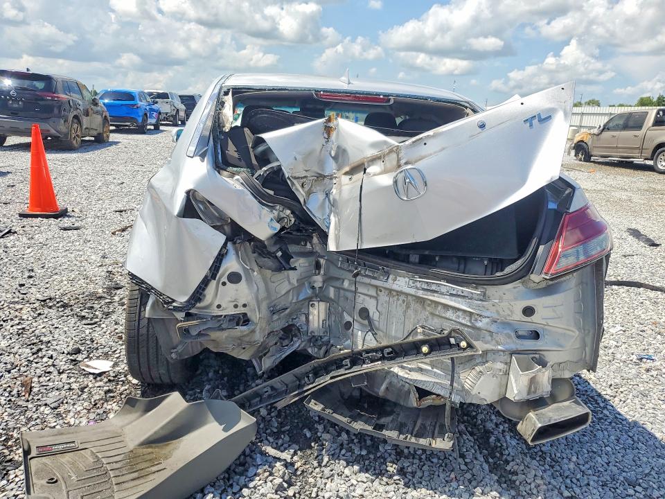 2013 Acura Tl VIN 19UUA8F34DA018565 COPART salvage auction — REAR END, TX - SALVAGE VEHICLE TITLE, sold $350 on 2026-08-03 (photo 6)