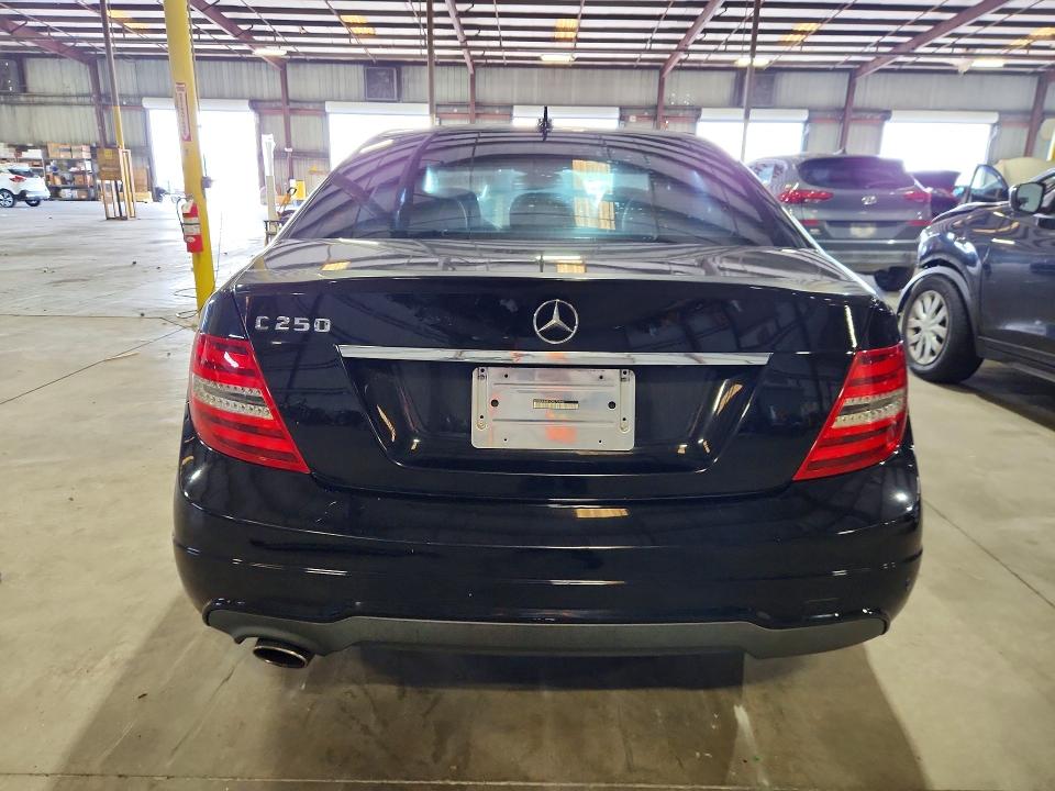 2013 Mercedes-benz C-klasse VIN WDDGF4HB1DR272980 COPART salvage auction — MECHANICAL, Fl - Certificate Of Title, sold $225 on 2026-08-03 (photo 6)