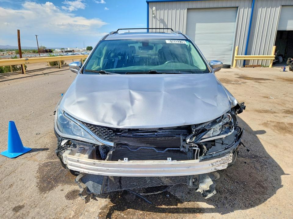 2018 Chrysler Pacifica VIN 2C4RC1GG4JR272145 COPART salvage auction — FRONT END, NM - CERTIFICATE OF TITLE, sold $250 on 2026-07-28 (photo 5)