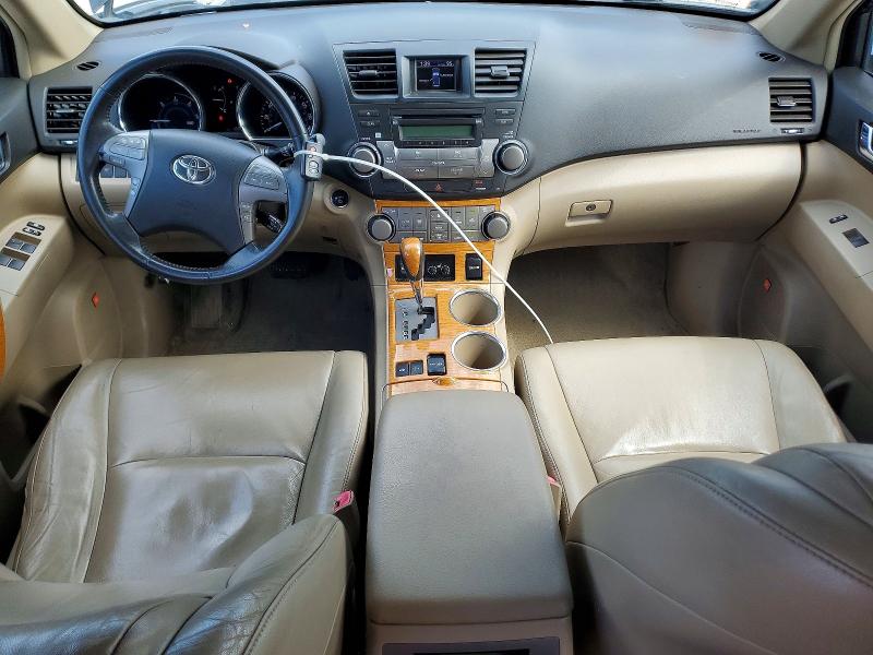 2008 Toyota Highlander hybrid VIN JTEEW44A082004981 COPART salvage auction — FRONT END, MA - CERT OF TITLE-RECONSTRCTD COLL, sold $400 on 2026-07-23 (photo 8)