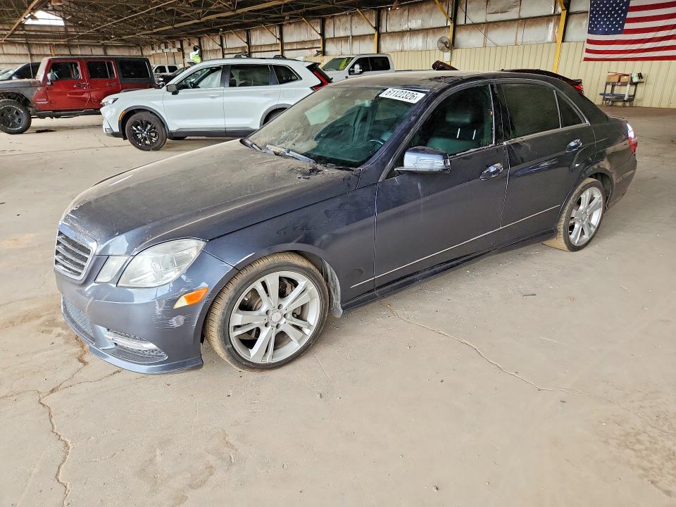 2013 Mercedes-benz E-class VIN WDDHF5KB6DA707686 COPART salvage auction — MINOR DENT/SCRATCHES, Az - Certificate Of Title, sold $750 on 2026-07-27 (photo 1)
