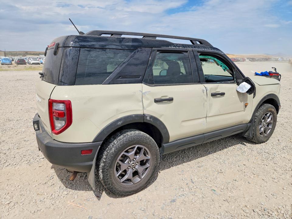 2024 Ford Bronco sport VIN 3FMCR9D96RRE33489 COPART salvage auction — ROLLOVER, Ut - Certificate Of Title, sold $7,600 on 2026-08-18 (photo 3)