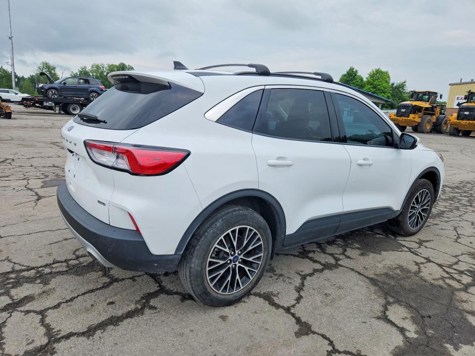 2022 Ford Escape VIN 1FMCU0KZ2NUA60094 COPART salvage auction — ALL OVER, Ny - Mv-907A Salvage Certificate, sold $7,800 on 2026-07-28 (photo 3)