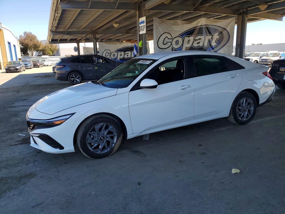 2026 Hyundai Elantra VIN KMHLM4DJXTU205698 COPART salvage auction — SIDE, CA - CERTIFICATE OF TITLE, sold $13,800 on 2026-07-27 (photo 1)