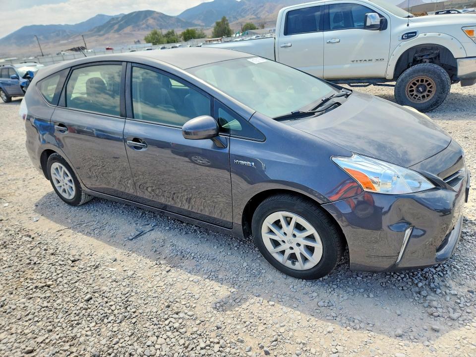 2013 Toyota Prius VIN JTDZN3EU9D3222269 COPART salvage auction — FRONT END, Salvage Title, sold $275 on 2026-07-28 (photo 4)