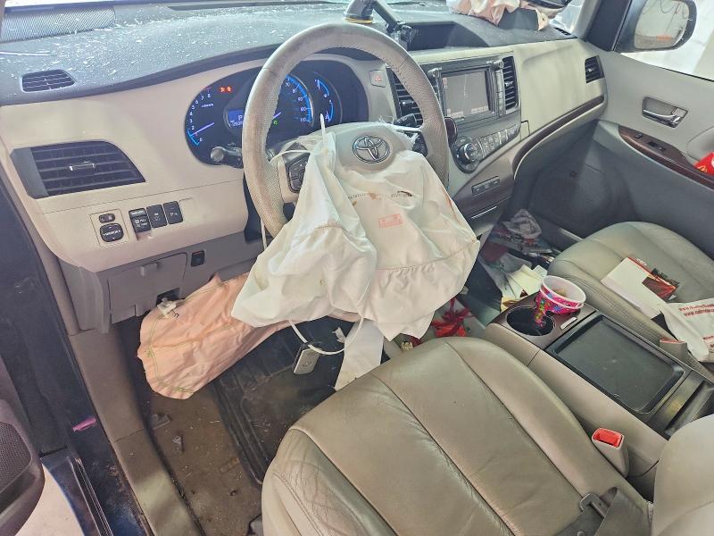 2011 Toyota Sienna VIN 5TDYK3DCXBS145419 COPART salvage auction — FRONT END, PA - CERTIFICATE OF SALVAGE, sold $575 on 2026-07-30 (photo 8)