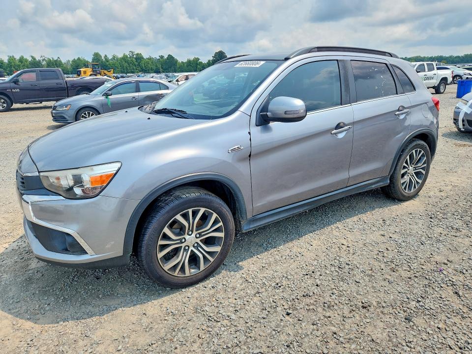 2017 Mitsubishi VIN JA4AR4AW5HZ019956 COPART salvage auction — MINOR DENT/SCRATCHES, Oh - Dealer Only Clean Title, sold $525 on 2026-09-18 (photo 1)