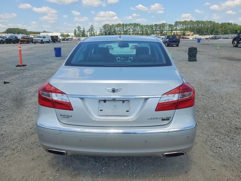 2013 Hyundai Genesis VIN KMHGC4DH4DU219180 COPART salvage auction — NORMAL WEAR, Sc - Dealer Only Clean Title, sold $225 on 2026-07-27 (photo 6)