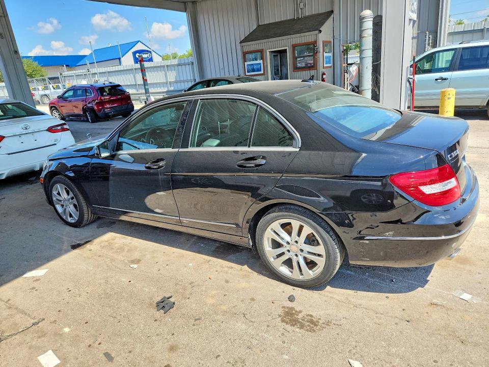 2013 Mercedes-benz C-klasse VIN WDDGF8AB6DA881689 COPART salvage auction — SIDE, In - Certificate Of Title, sold $60 on 2026-08-17 (photo 2)