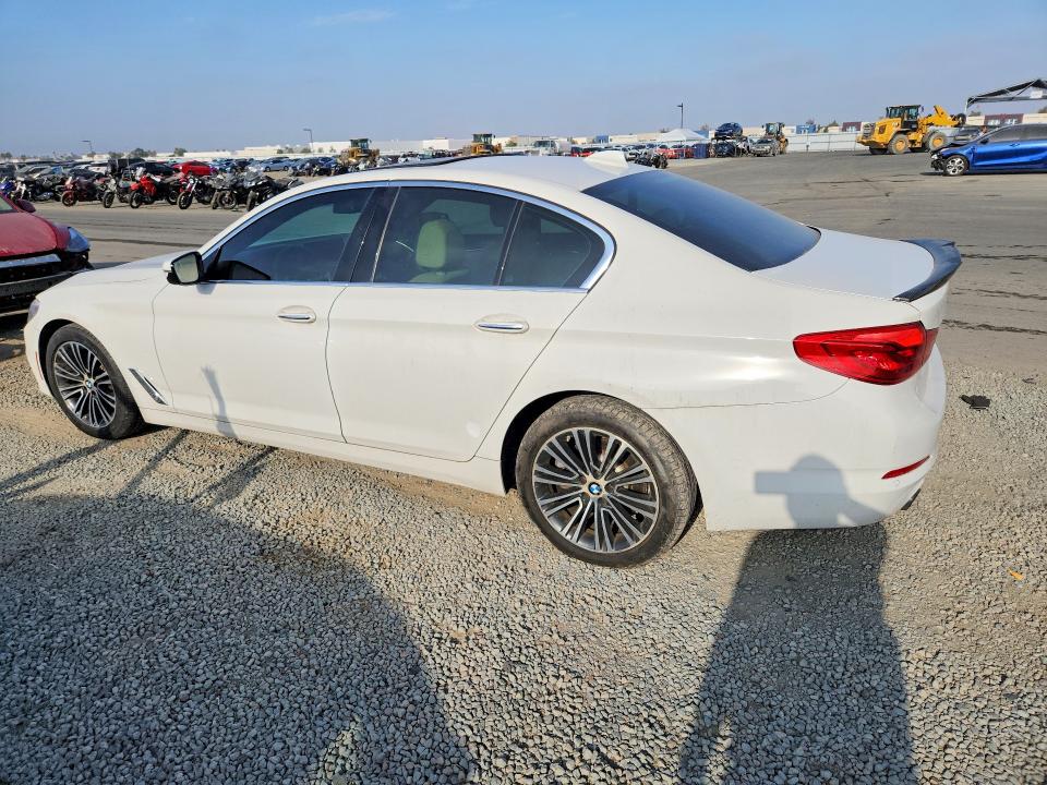 2017 BMW 5er VIN WBAJA5C3XHG456074 COPART salvage auction — MINOR DENT/SCRATCHES, Hi - Dis/Dlr/Exp Only Clean Title, sold $4,600 on 2026-07-28 (photo 2)