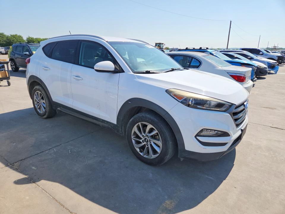 2016 Hyundai Tucson VIN KM8J33A48GU120044 COPART salvage auction — MECHANICAL, TX - CERT OF TITLE-REBUILT SALVAGE, sold $2,250 on 2026-07-27 (photo 4)