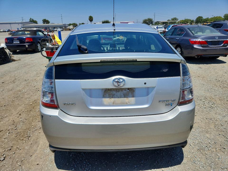2004 Toyota Prius VIN JTDKB20U140030003 COPART salvage auction — MINOR DENT/SCRATCHES, CA - DIS/DLR/EXP ONLY CLEAN TITLE, sold $325 on 2026-07-24 (photo 6)