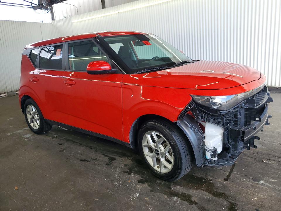 2025 Kia Soul VIN KNDJ23AU0S7258580 COPART salvage auction — FRONT END, Fl - Certificate Of Title, sold $9,000 on 2026-07-15 (photo 4)
