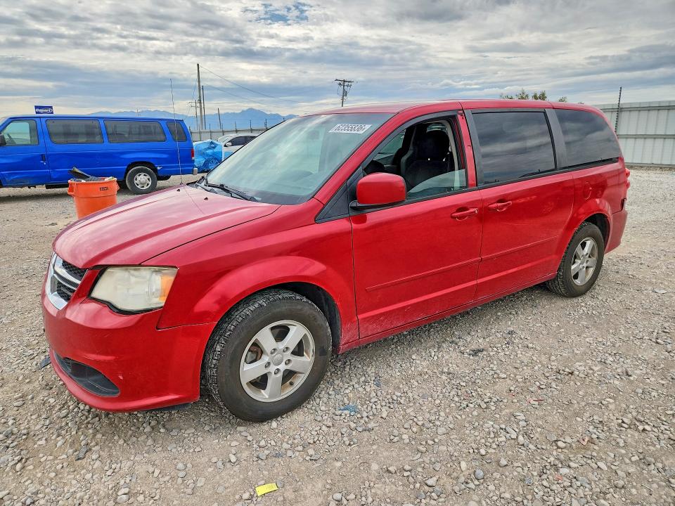 2013 Dodge VIN 2C4RDGCG0DR520210 COPART salvage auction — MINOR DENT/SCRATCHES, UT - CERTIFICATE OF TITLE, sold $650 on 2026-08-07 (photo 1)