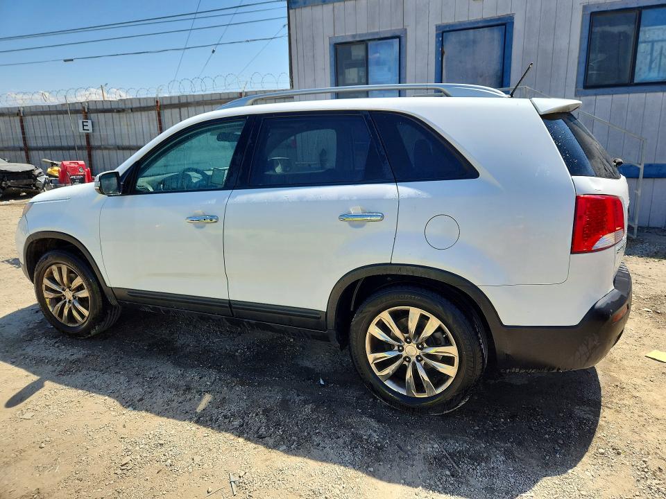 2011 Kia Sorento VIN 5XYKU4A22BG043353 COPART salvage auction — FRONT END, CA - SALVAGE CERTIFICATE, sold $600 on 2026-07-23 (photo 2)