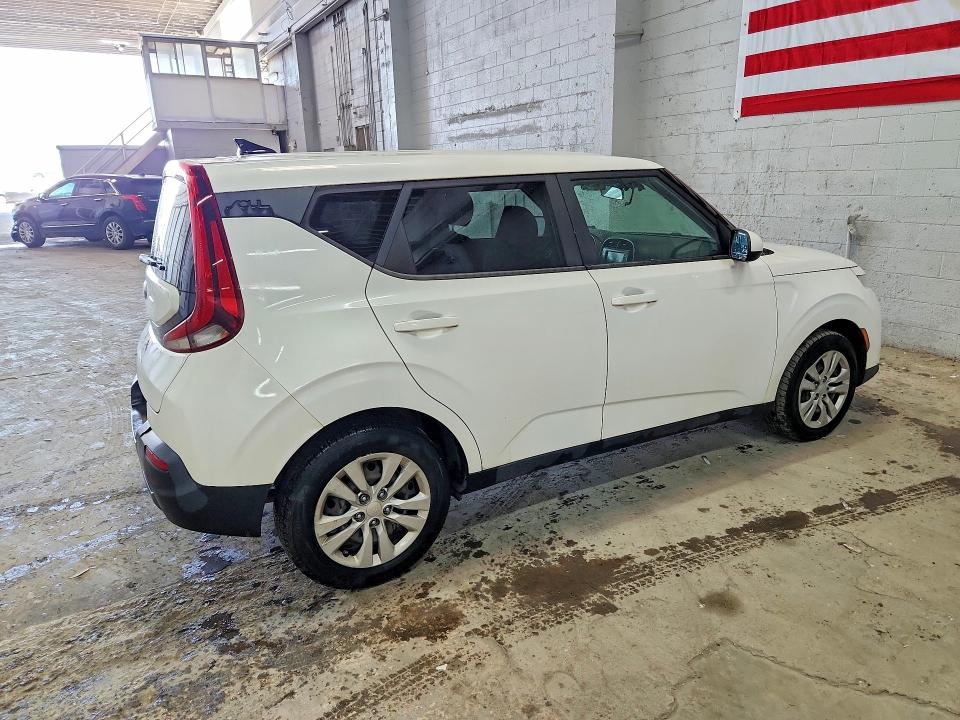 2020 Kia Soul VIN KNDJ23AU5L7058764 COPART salvage auction — MECHANICAL, VA - CERTIFICATE OF TITLE, sold $175 on 2026-07-28 (photo 3)