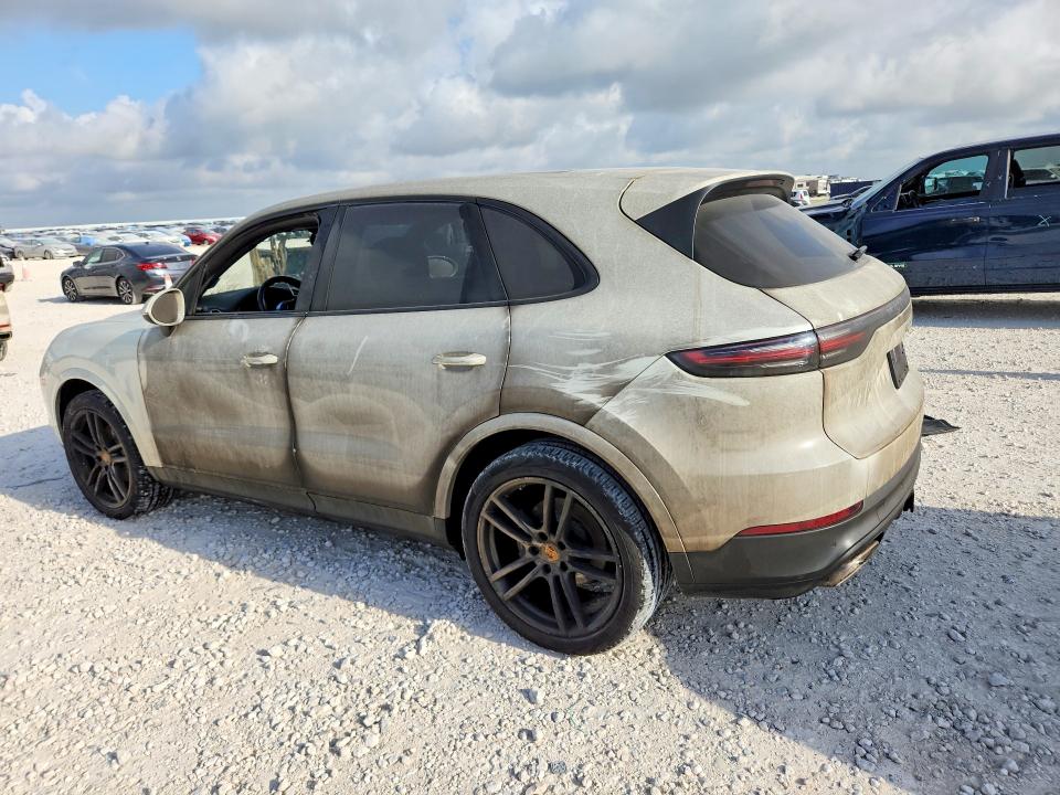 2019 Porsche Cayenne VIN WP1AA2AY2KDA05230 COPART salvage auction — INTERIOR BURN, Tx - Salvage Vehicle Title, sold $375 on 2026-08-06 (photo 2)