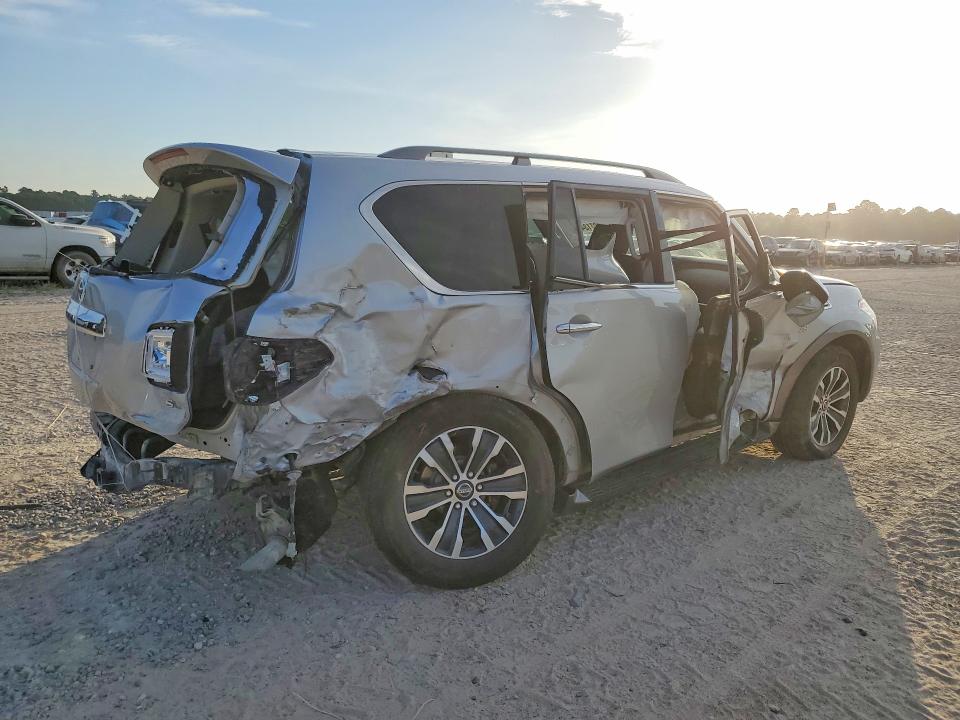 2018 Nissan Armada VIN JN8AY2ND5J9058028 COPART salvage auction — SIDE, Tx - Salvage Vehicle Title, sold $3,100 on 2026-07-31 (photo 3)
