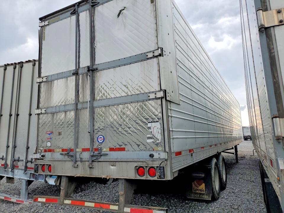 2015 Utility Vs2ra VIN 1UYVS2535FM115520 COPART salvage auction — FRONT END, KY - CERT OF TITLE-SALVAGE, sold $15 on 2026-07-30 (photo 3)