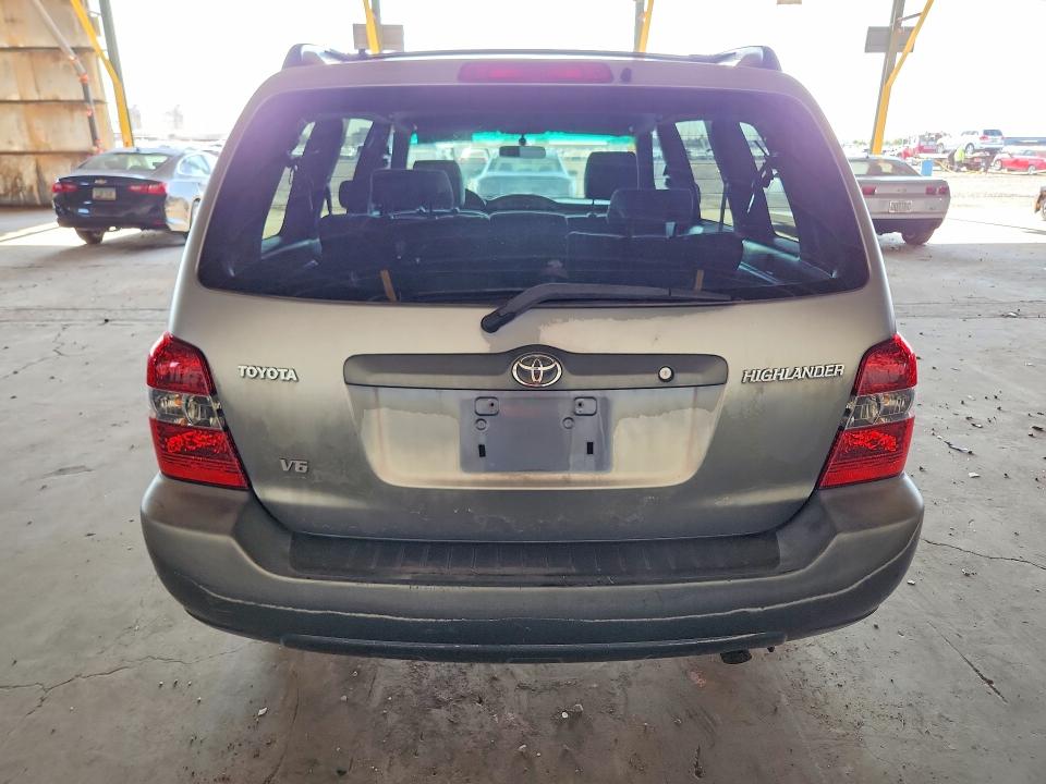 2005 Toyota Highlander VIN JTEDP21A050061464 COPART salvage auction — MINOR DENT/SCRATCHES, Az - Certificate Of Title, sold $2,000 on 2026-07-20 (photo 6)