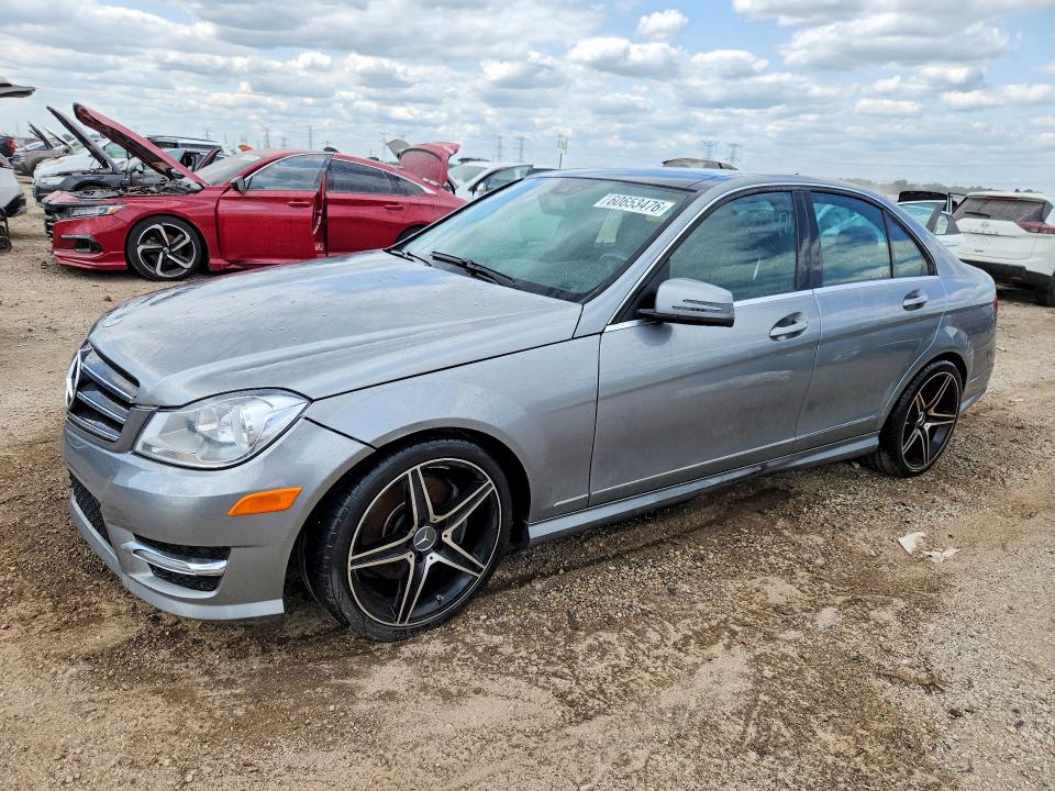 2014 Mercedes-benz C-klasse VIN WDDGF8AB2EG209899 COPART salvage auction — WATER/FLOOD, Il - Salvage Cert-Flood, sold $1,100 on 2026-08-20 (photo 1)