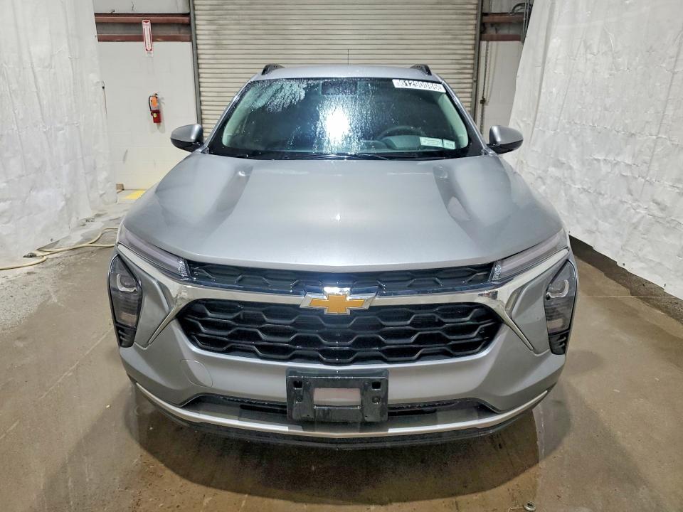 2025 Chevrolet Trax VIN KL77LHEP7SC260369 COPART salvage auction — REAR END, NY - CERTIFICATE OF TITLE, sold $11,200 on 2026-07-27 (photo 5)