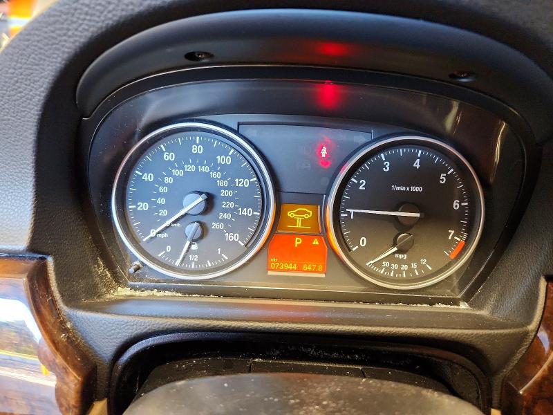 2010 BMW 3 series VIN WBAPH5G52ANM36047 COPART salvage auction — ROOF, Ca - Dealer Only Clean Title, sold $775 on 2026-07-28 (photo 9)