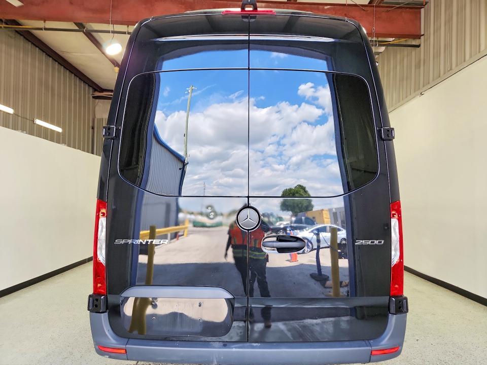 2025 Mercedes-benz Sprinter VIN W1Z4KGHY1ST214342 COPART salvage auction — ROOF, Ga - Certificate Of Title, sold $50 on 2026-07-27 (photo 6)
