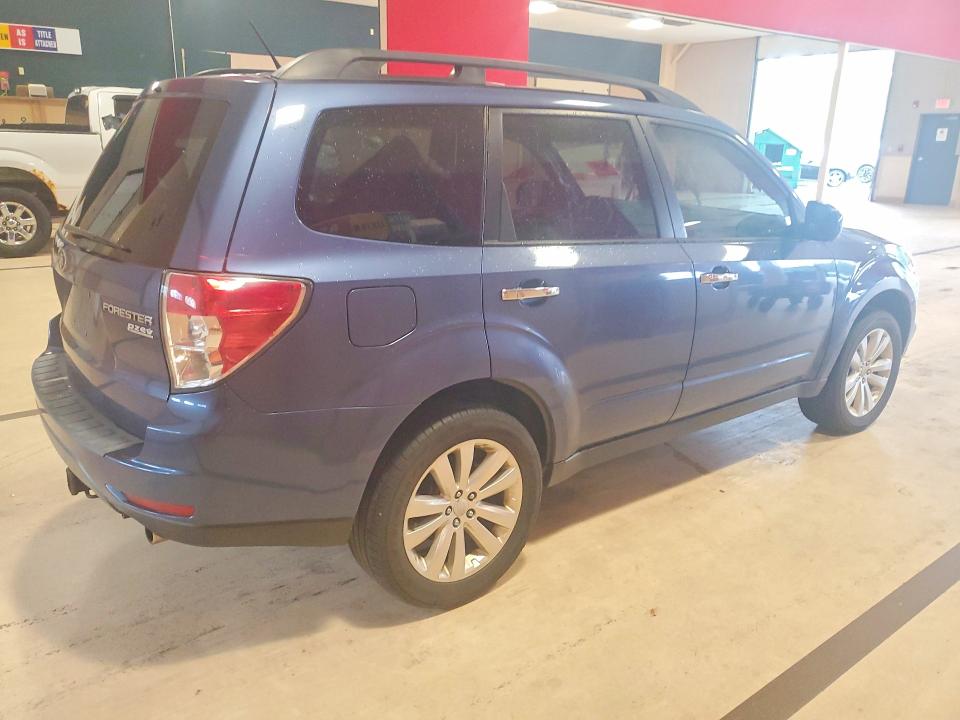 2012 Subaru Forester VIN JF2SHADCXCH401977 COPART salvage auction — STRIPPED, Ct - Cert Of Title-Salvage, sold $425 on 2026-07-09 (photo 3)