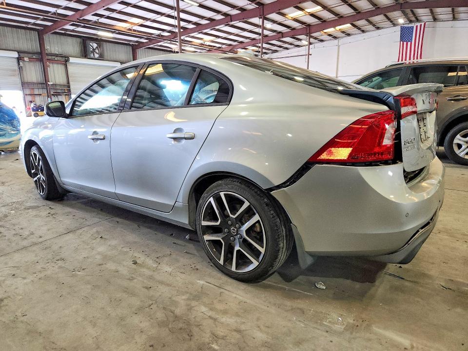 2018 Volvo VIN YV126MFL7J2450955 COPART salvage auction — REAR END, FL - CERT OF TITLE SLVG REBUILDABLE, sold $425 on 2026-07-27 (photo 2)